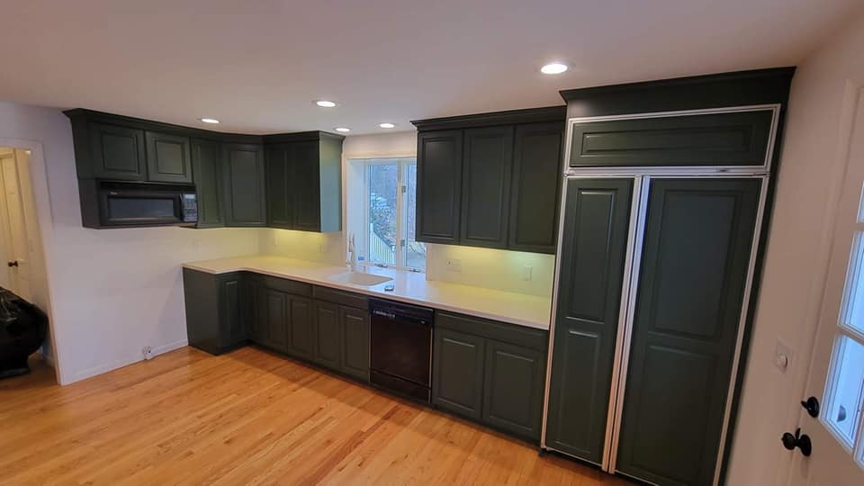 The Transformative Benefits of Refinishing and Painting Your Kitchen Cabinets